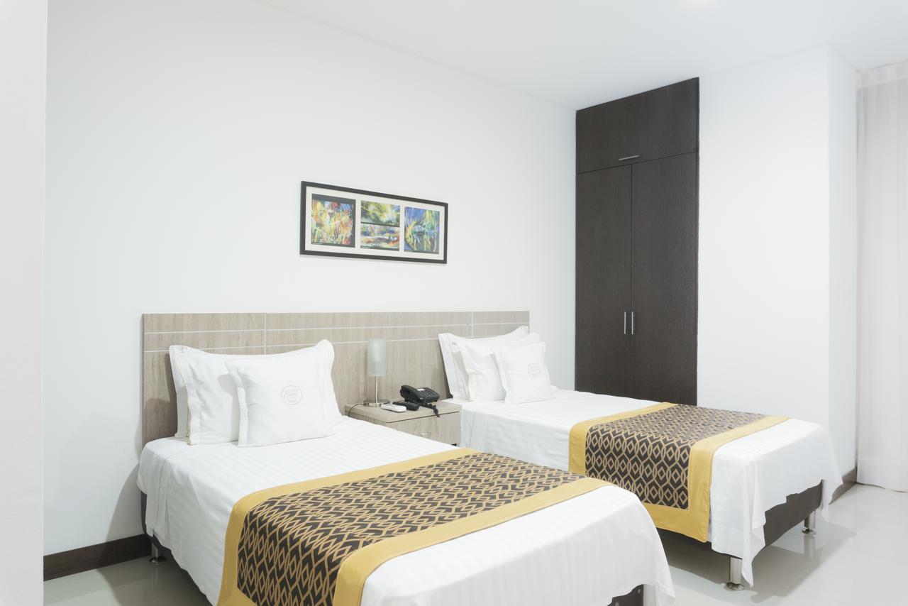 Hotel Cinco Montería Extérieur photo